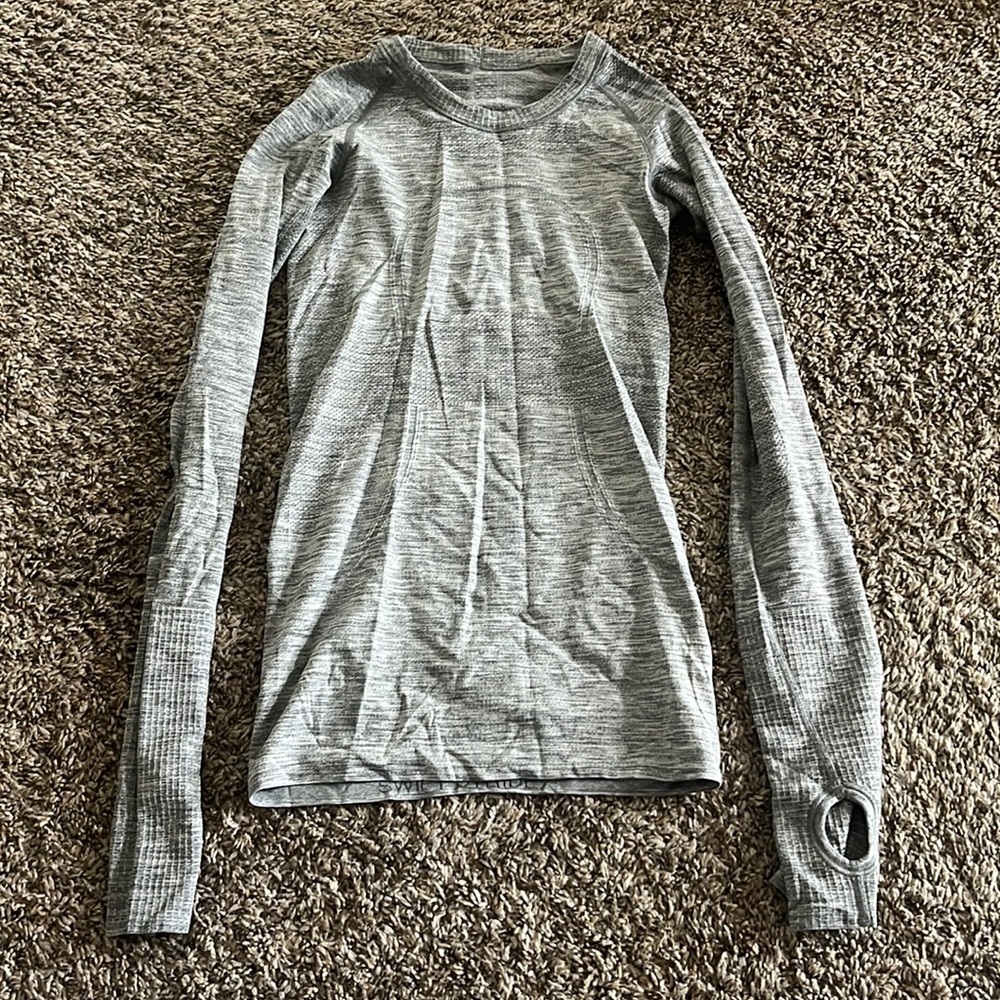 Lululemon swiftly tech